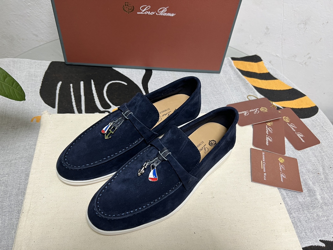 Loro Piana shoes 297 - vstockx