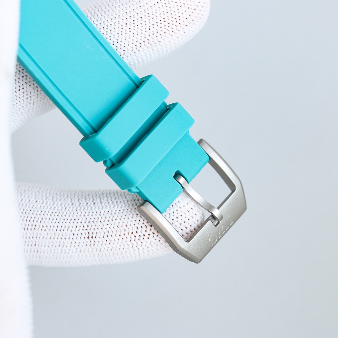 Watches IWS 323046 size:41 mm - vstockx