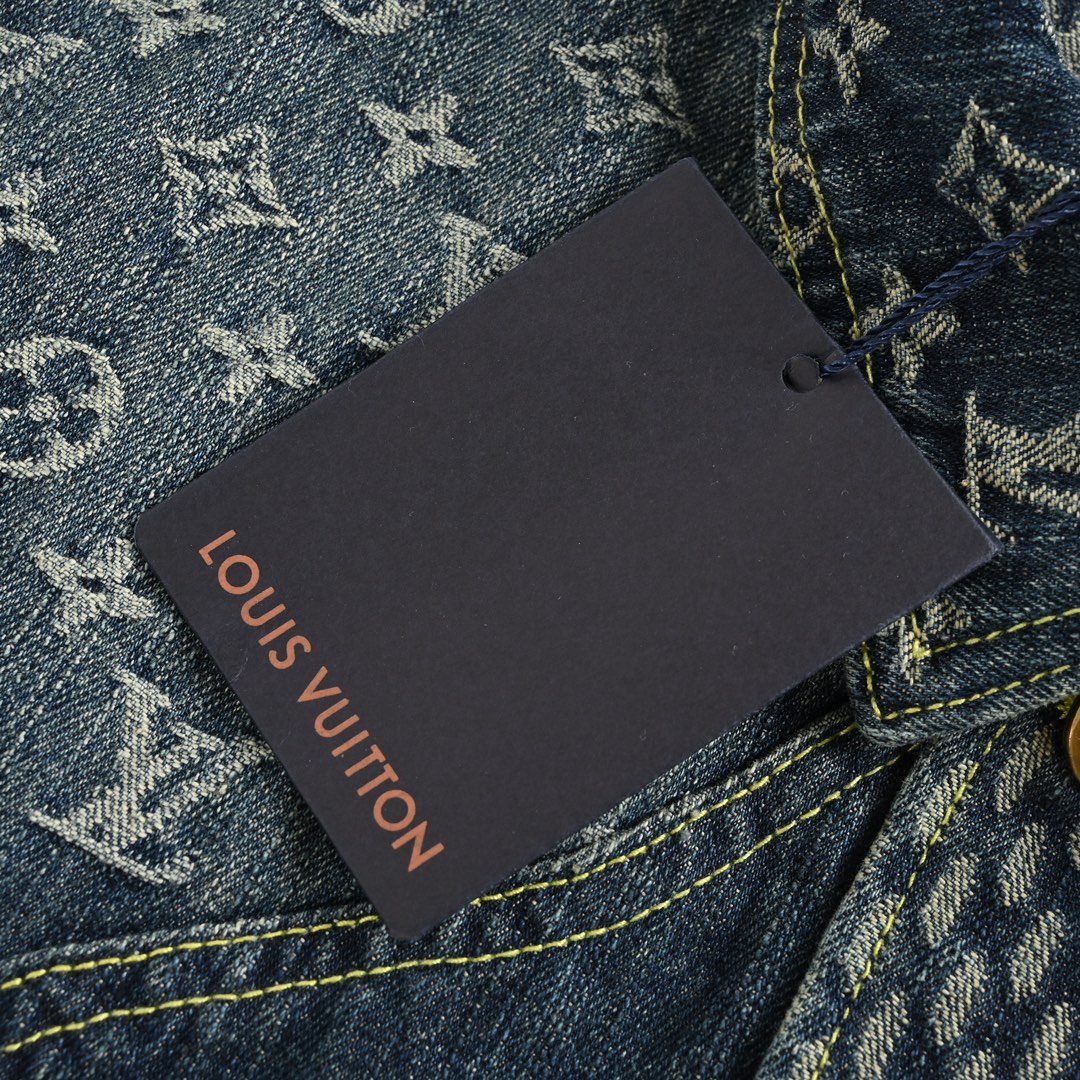 Clothes Louis Vuitton 1325 - vstockx