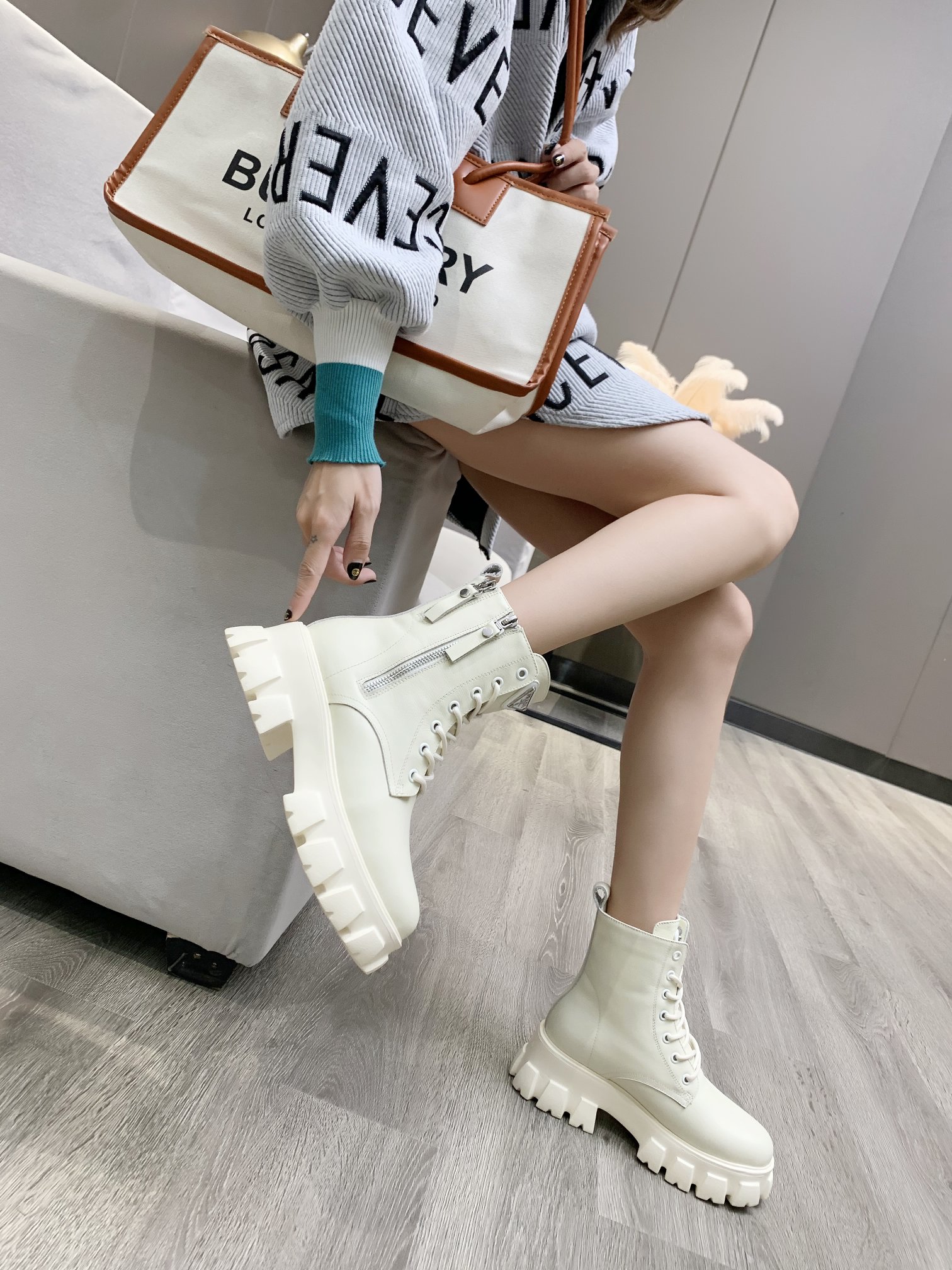 Prada Boots Women 4 - vstockx