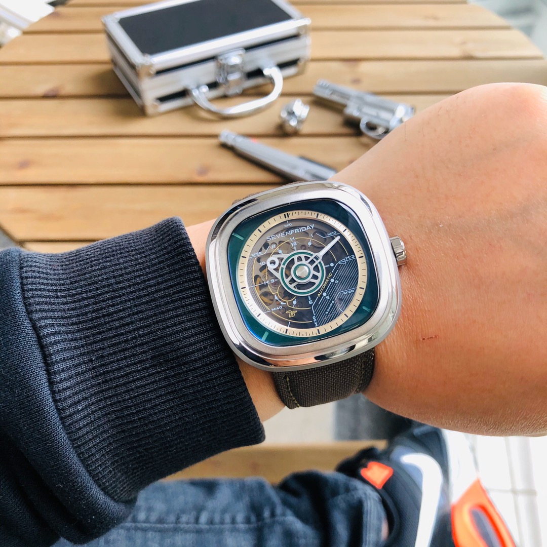 Watches Seven Friday 322801 size:47*13 mm - vstockx