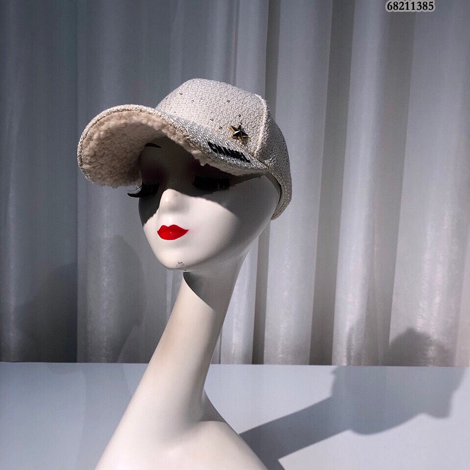 Hat Chanel 10 - vstockx