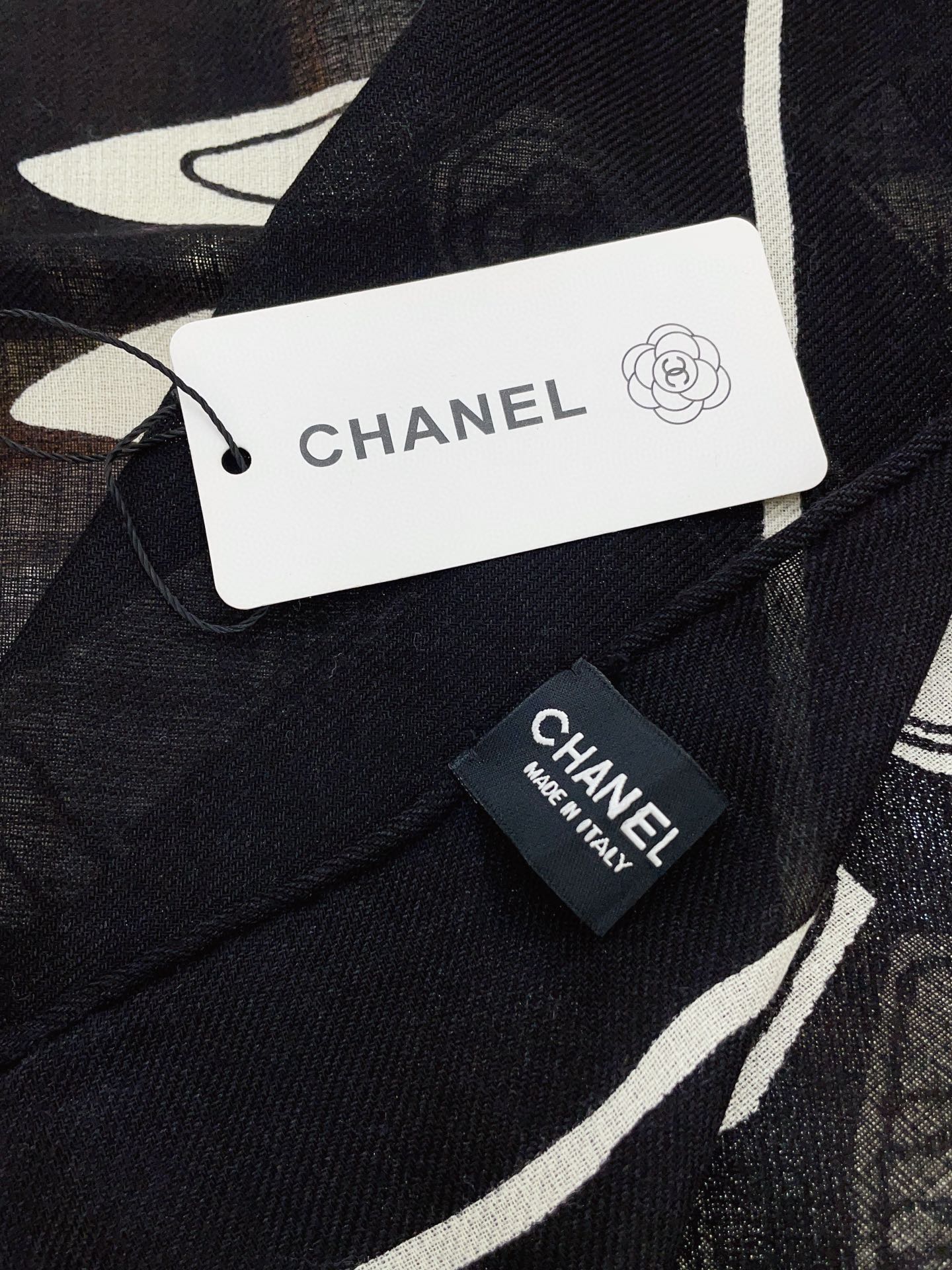 Streetwear Scarf CHANEL 328841 size:140*140cm - vstockx