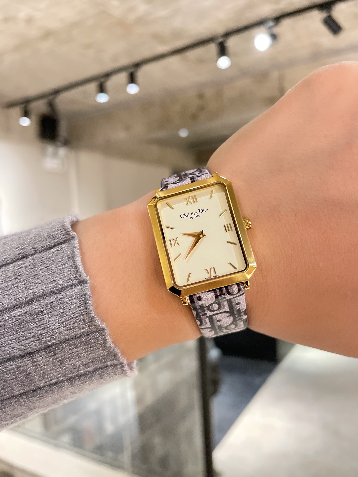 Watches Dior 323442 size:26*32 mm - vstockx