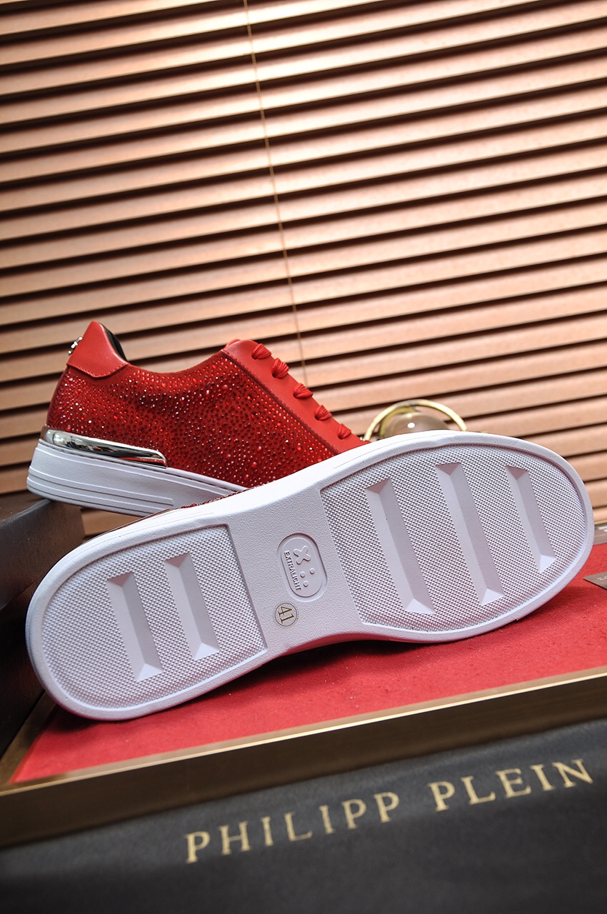 Philipp Plein Low Top Sneakers 7 - vstockx