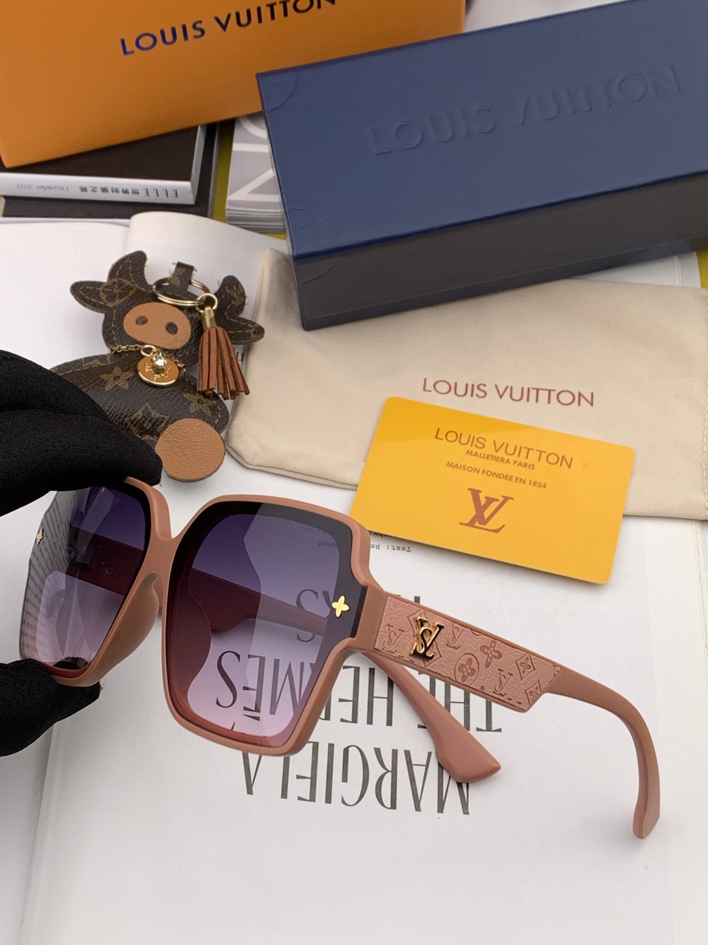 Sunglasses Louis Vuitton L2805 - vstockx