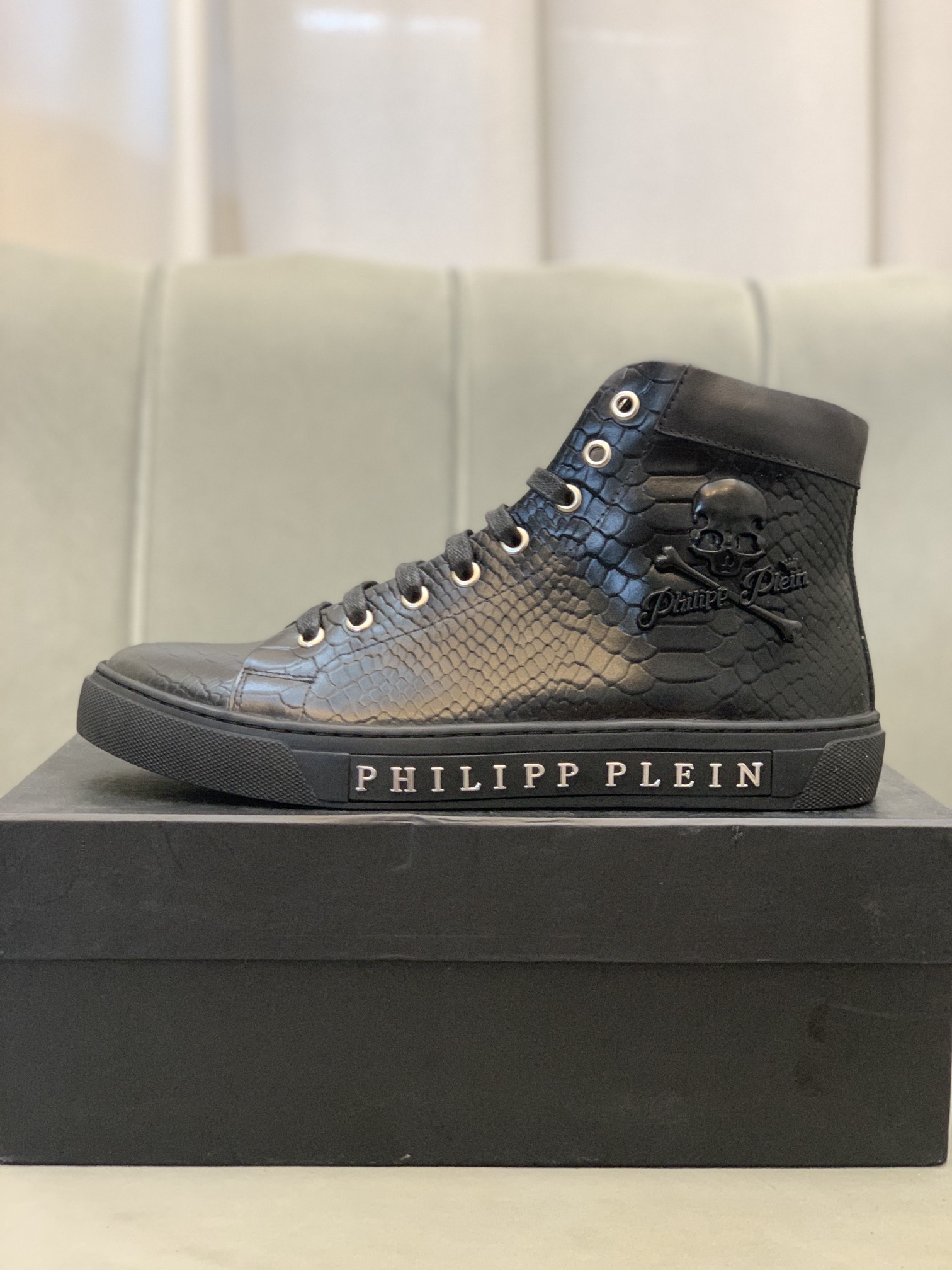 Philipp Plein High Top Sneakers 2 - vstockx