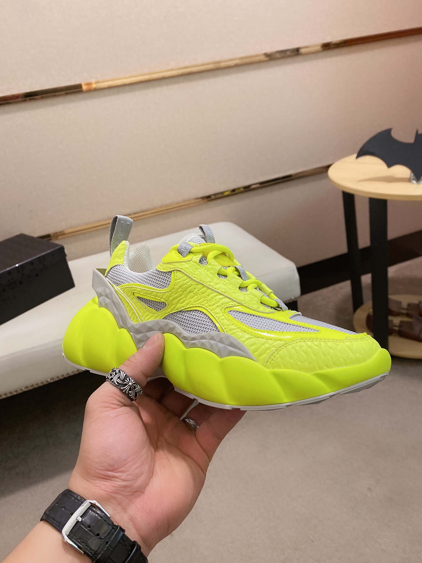 MCM Low Top Logo Lace-up Sneakers 3 - vstockx