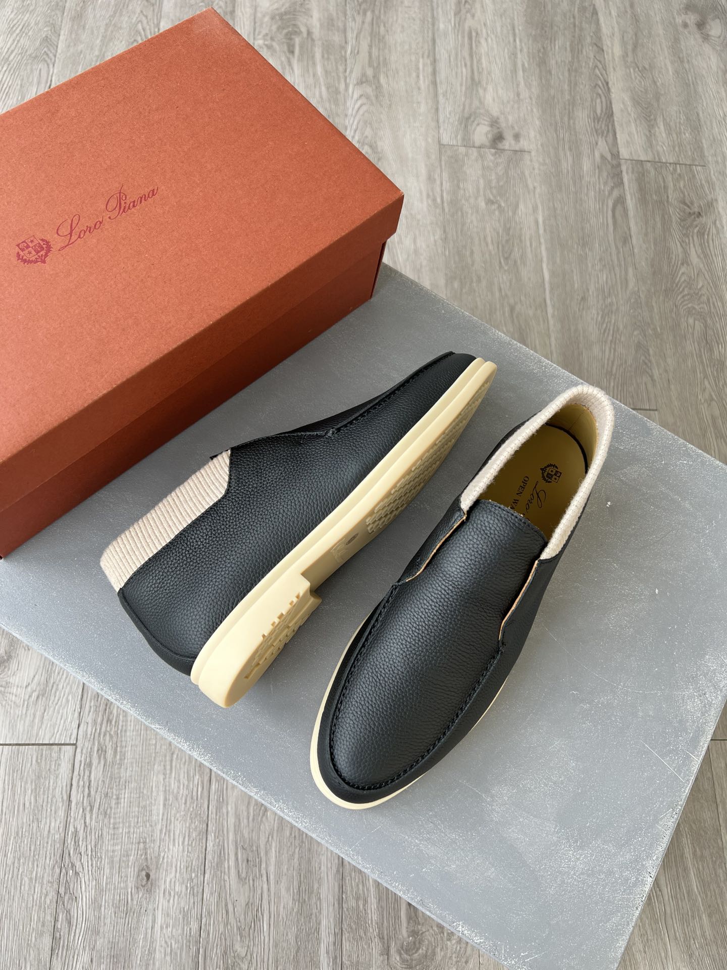 Loro Piana shoes 237 - vstockx