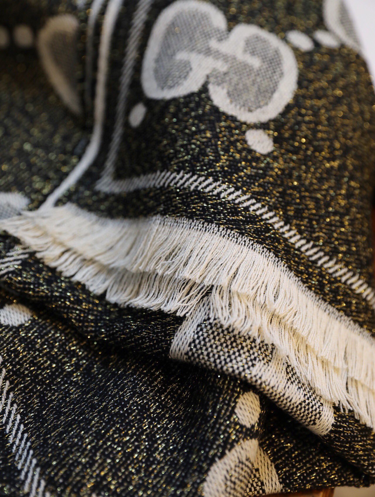 Streetwear Scarf GUCCI 328735 SIZE:45*195cm - vstockx