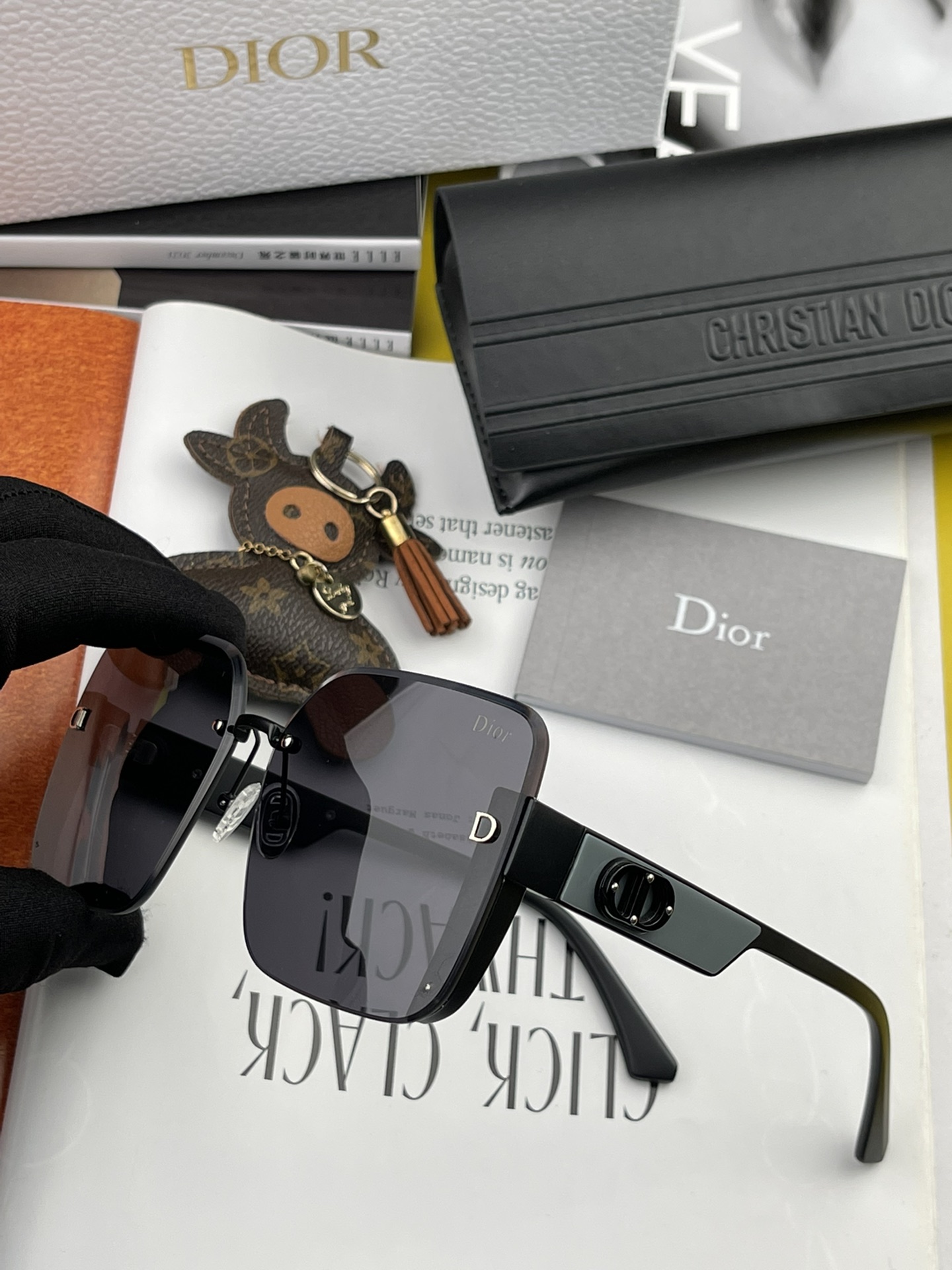 sunglasses Dior CD7971 - vstockx