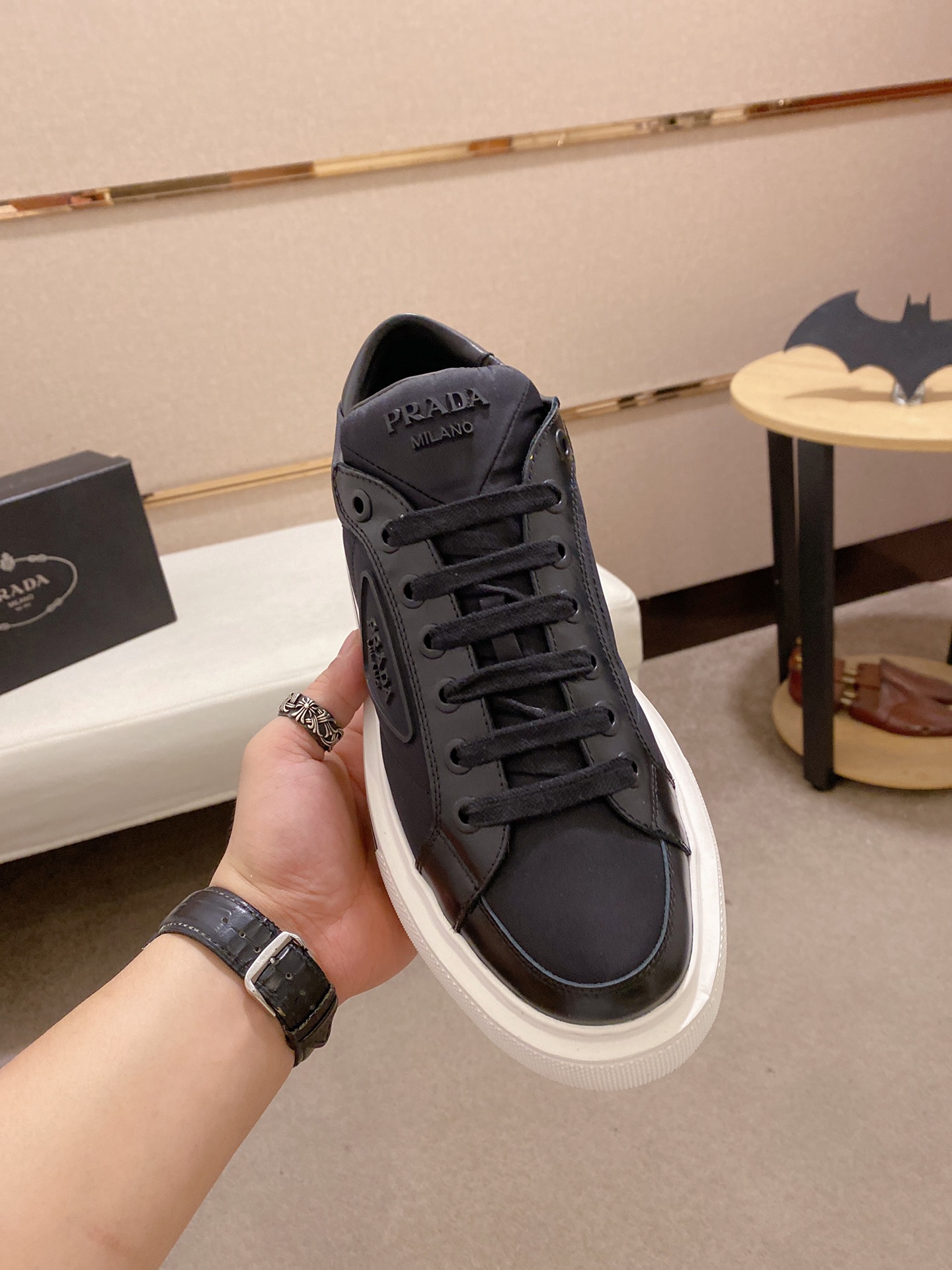 Prada Low Top sneaker 13 - vstockx