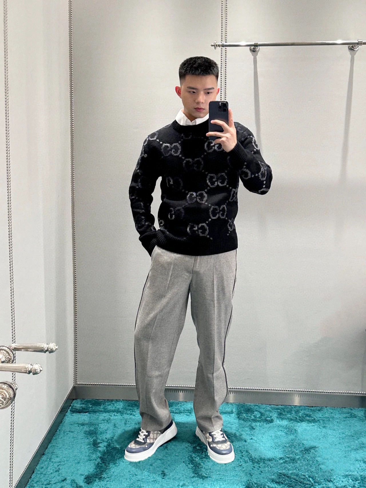 Clothes Gucci 335 - vstockx