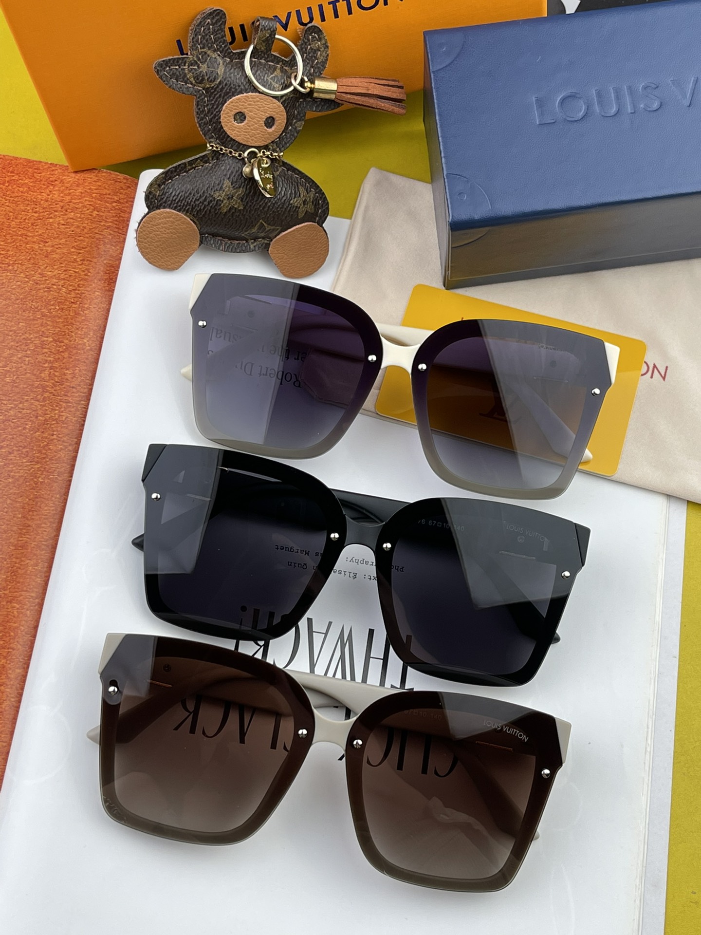Sunglasses Louis Vuitton L1765 - vstockx