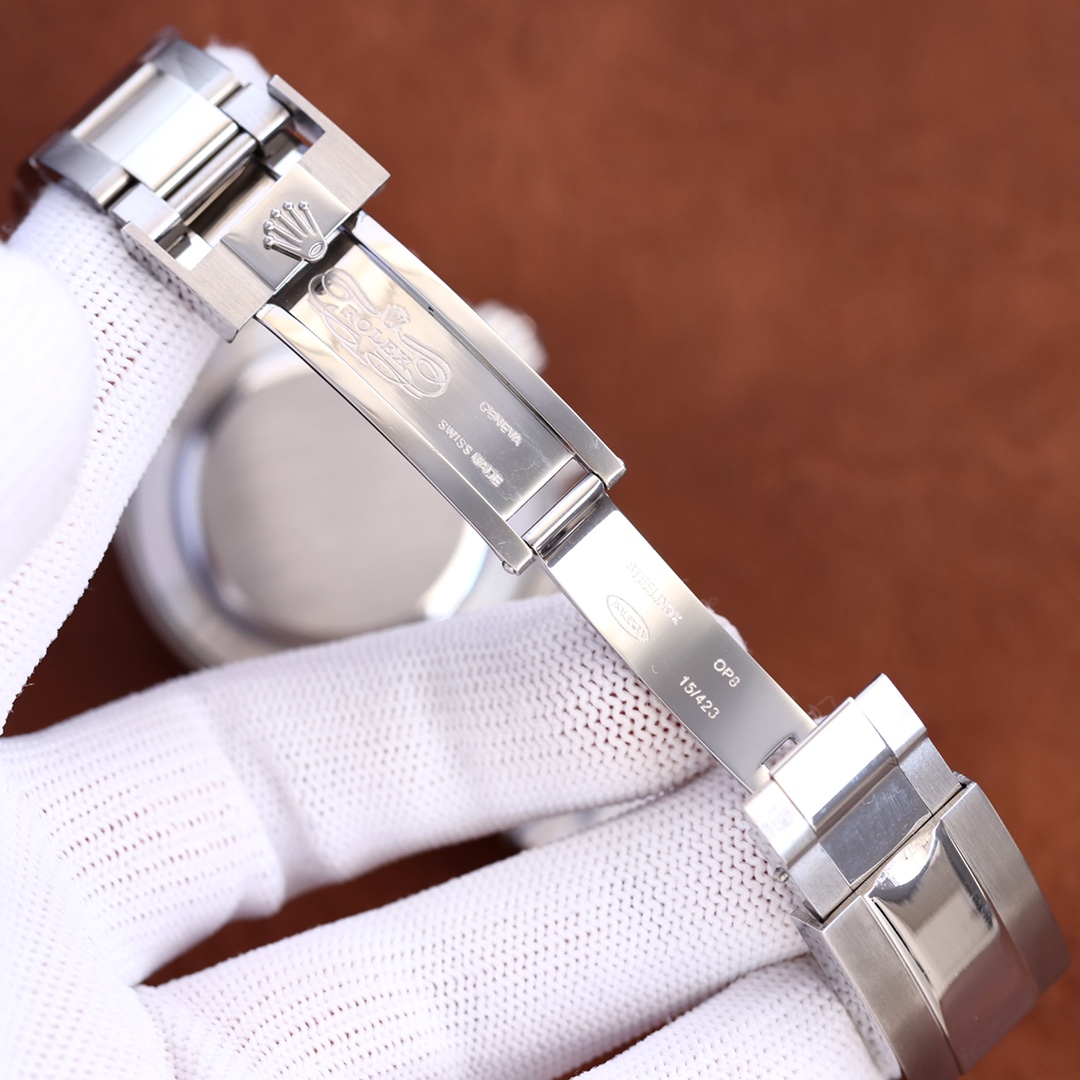 Watch Rolex 40MM 28 - vstockx