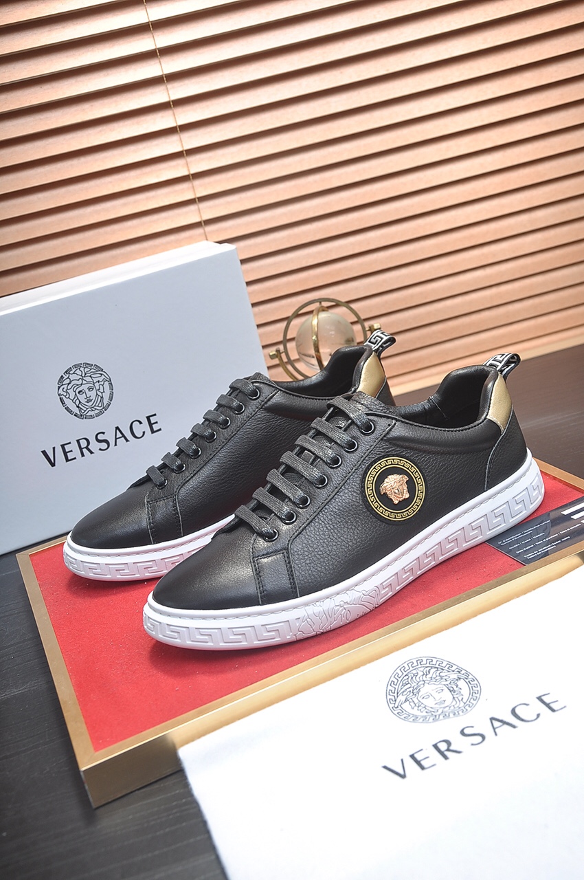 Versace Greca Sneaker 28 - vstockx