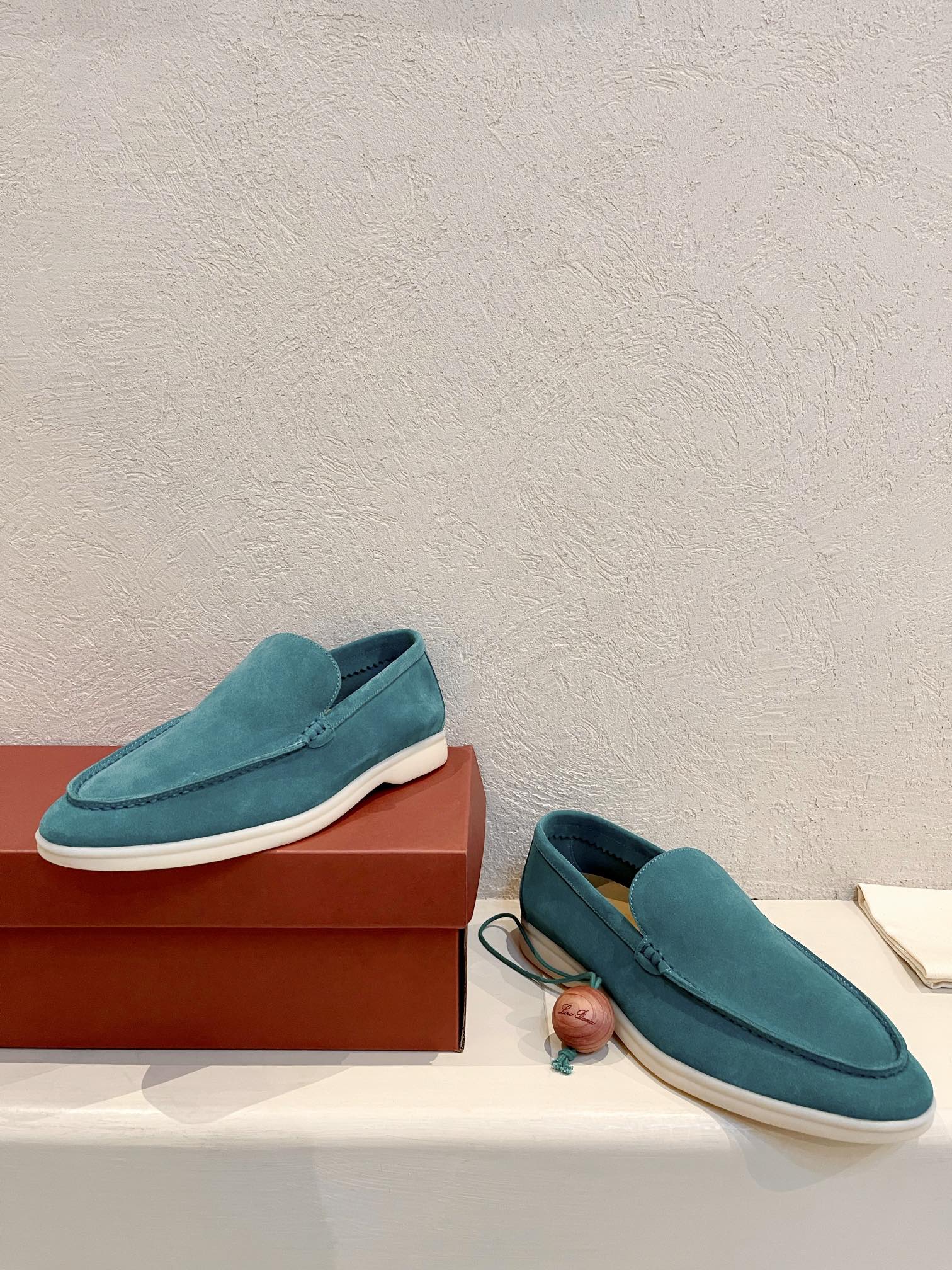 Loro Piana shoes 193 - vstockx