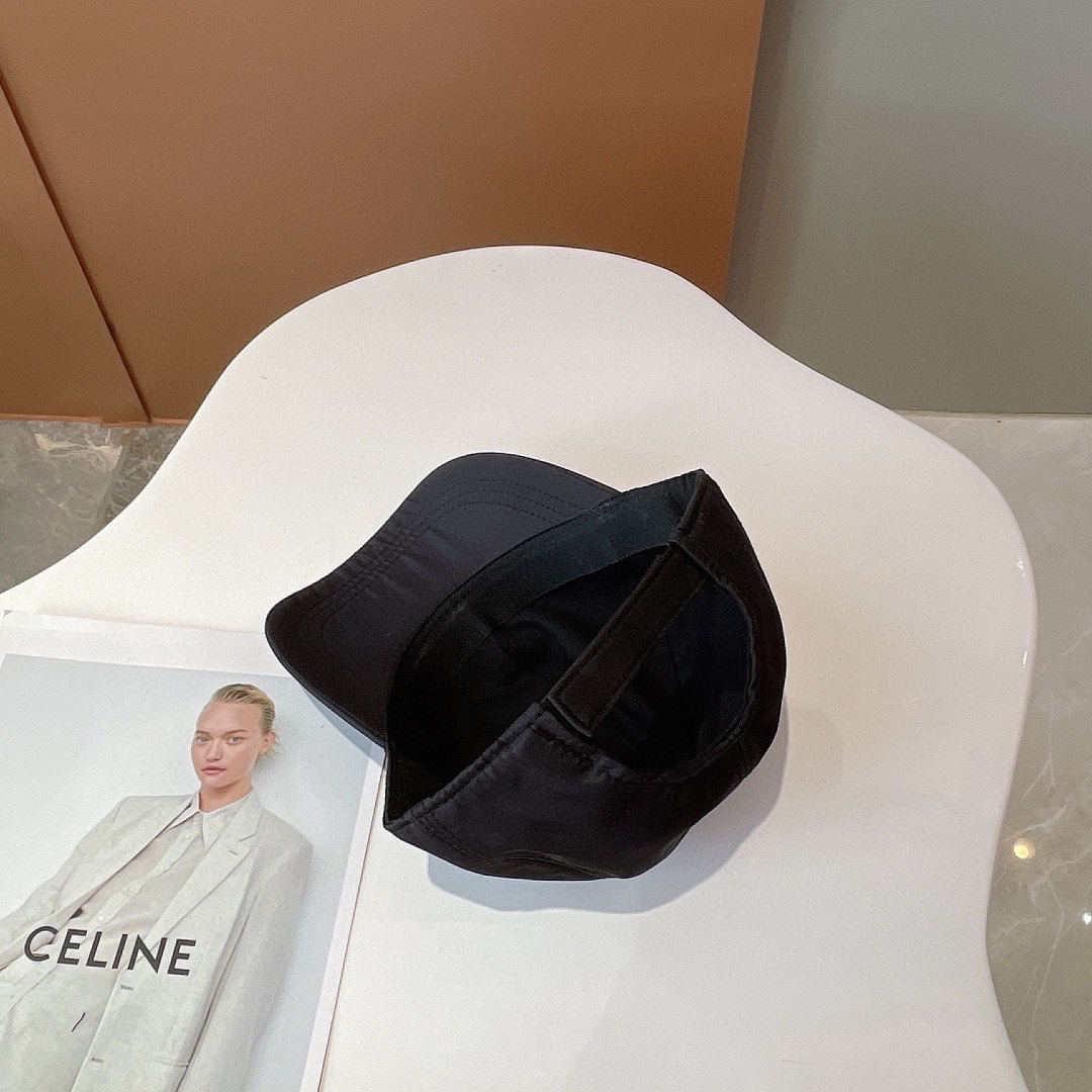 Streetwear Hat Prada 329045 - vstockx