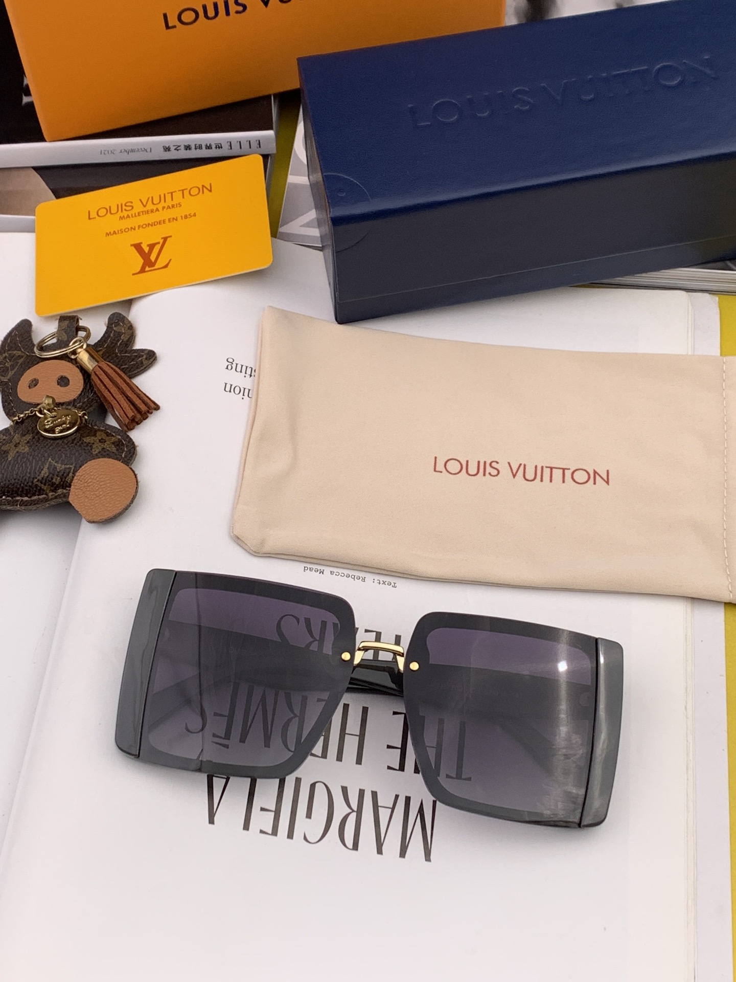 Sunglasses Louis Vuitton L07702 - vstockx
