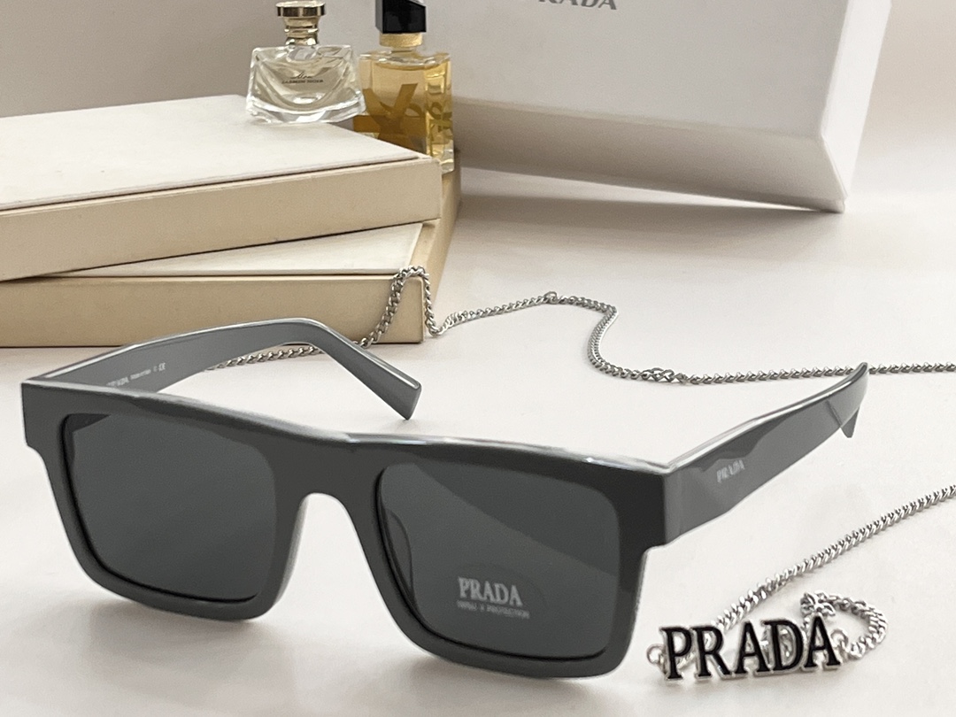 sunglasses Prada SPR19WF Size:52-21-145 - vstockx
