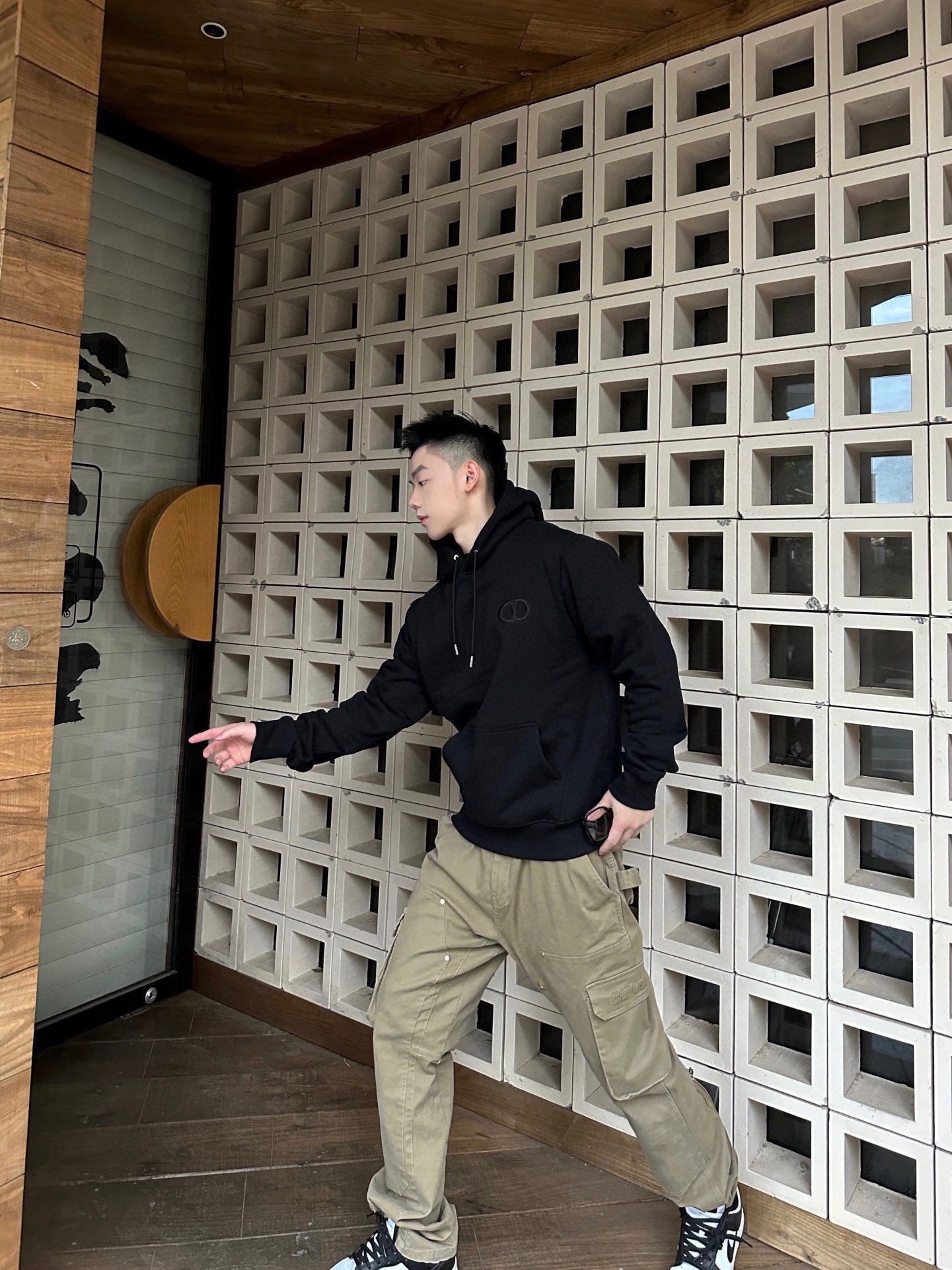 Clothes DIOR 615 - vstockx