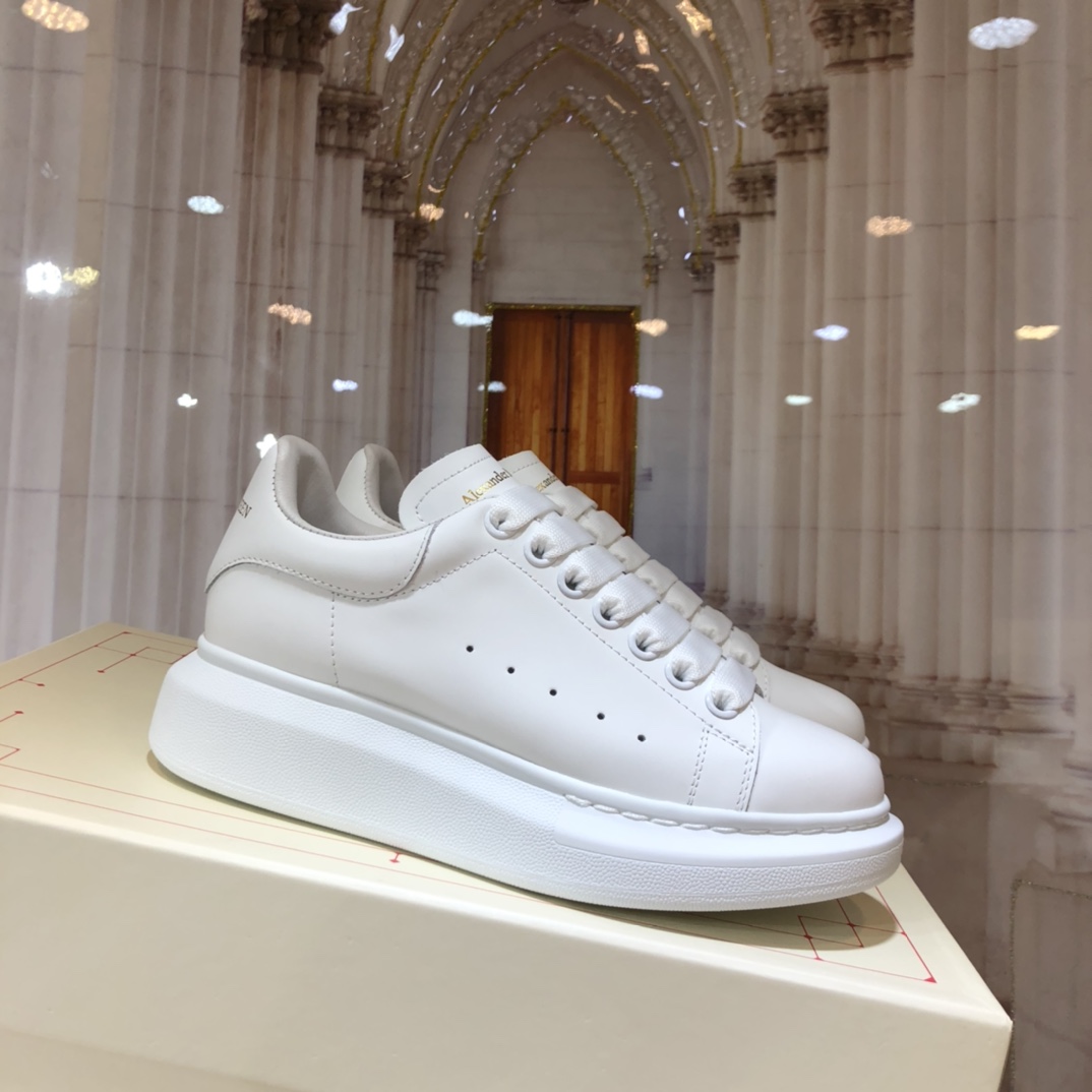 Alexander McQueen Oversized White - vstockx