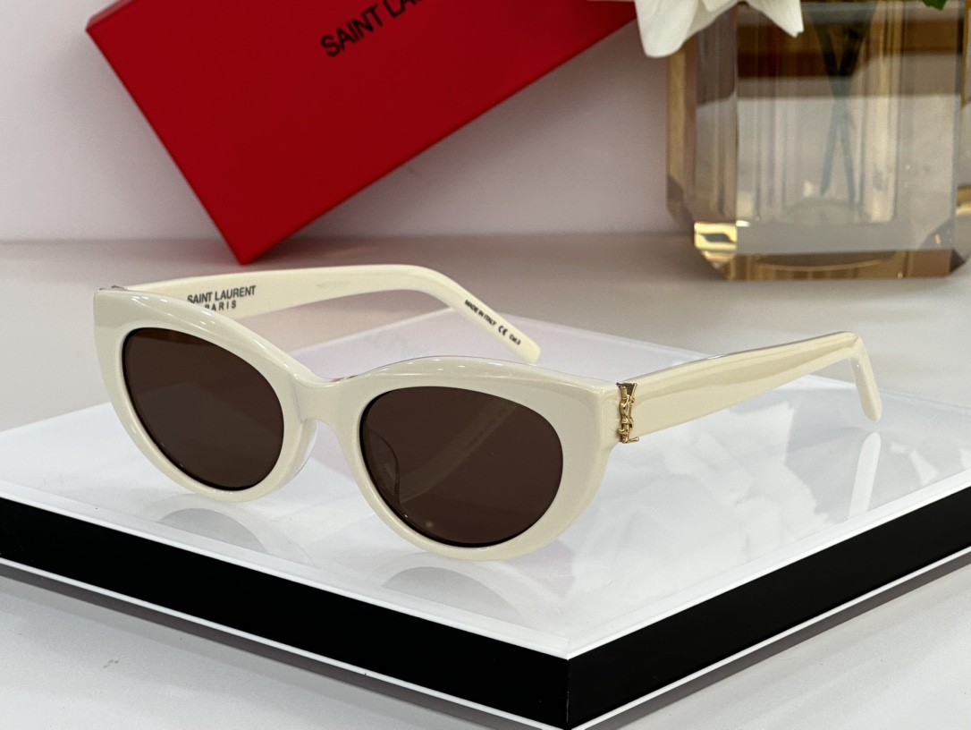 Sunglasses Saint Laurent SLM115 - vstockx