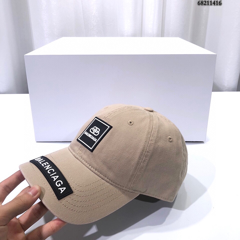 Hat Balenciaga 2 - vstockx