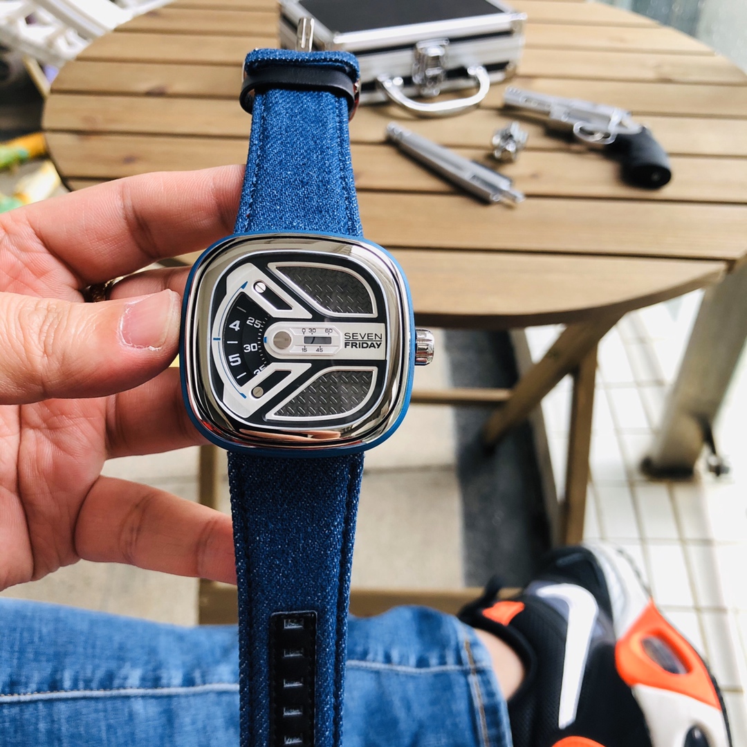 Watches Seven Friday 322805 size:47*13 mm - vstockx