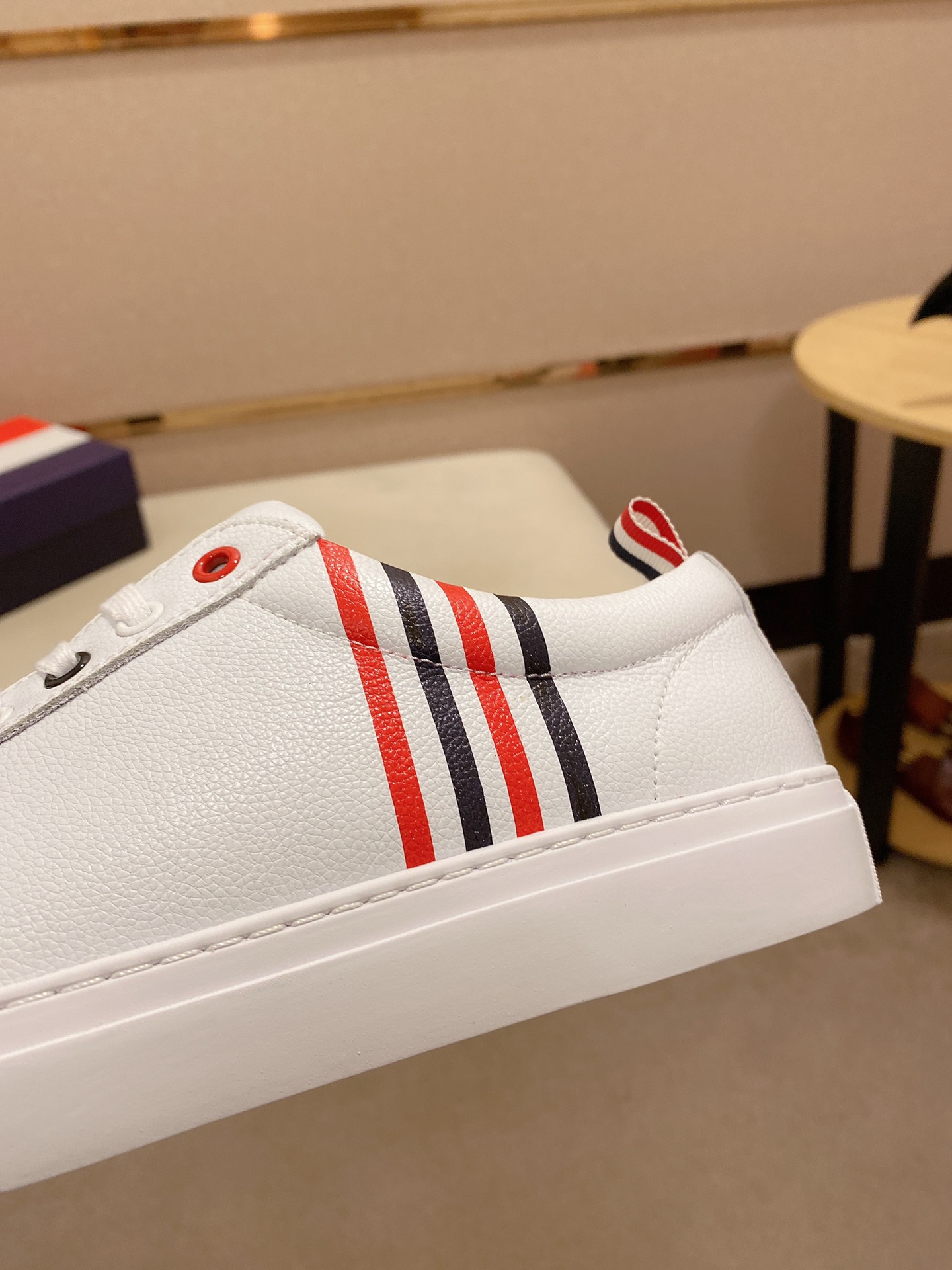 Thom Browne Low Top Sneaker 9 - vstockx