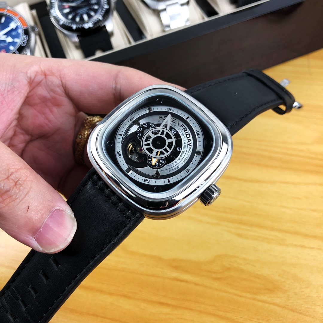 Watches Seven Friday 322815 size:47*13 mm - vstockx