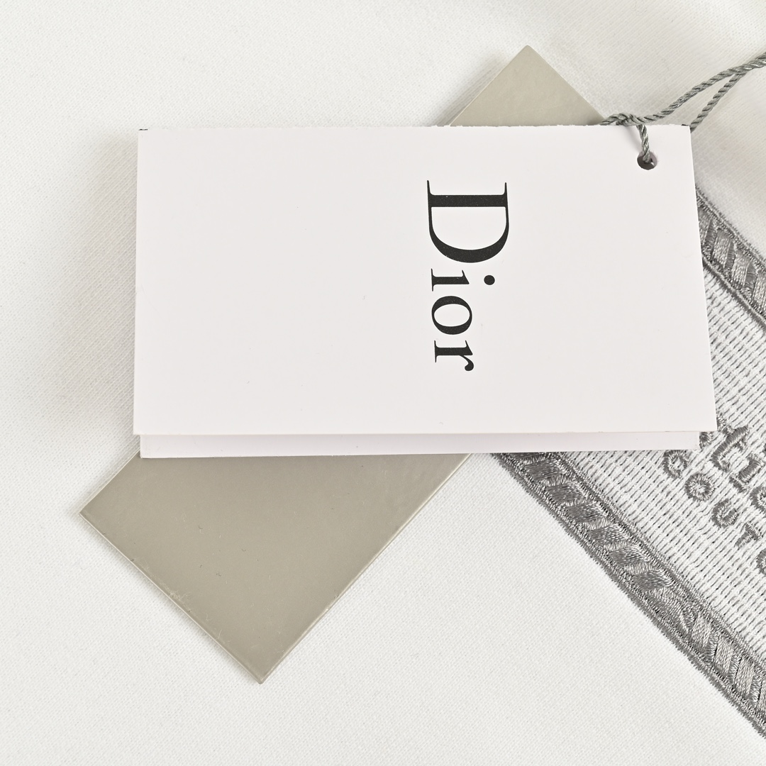 Clothes DIOR 620 - vstockx