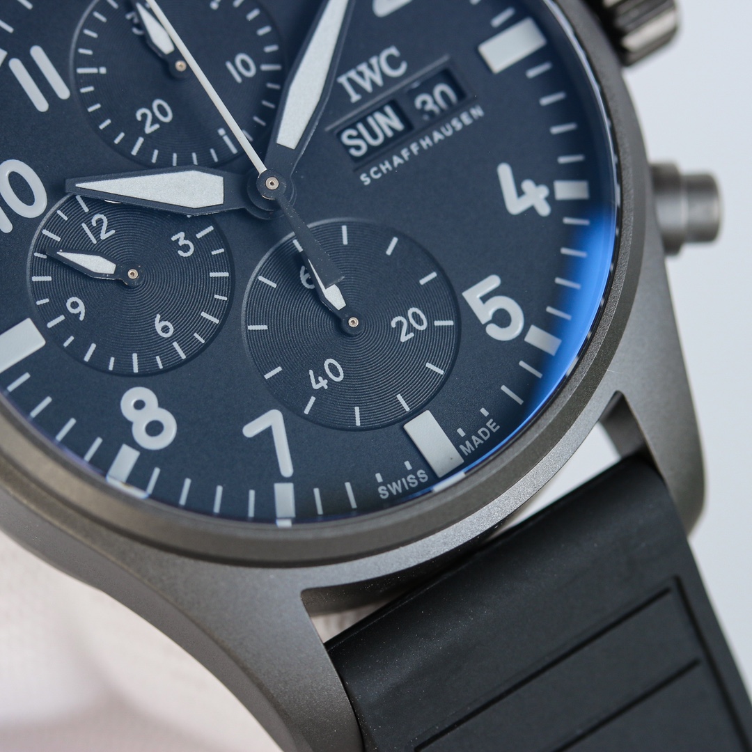 Watches IWS 323047 size:41 mm - vstockx