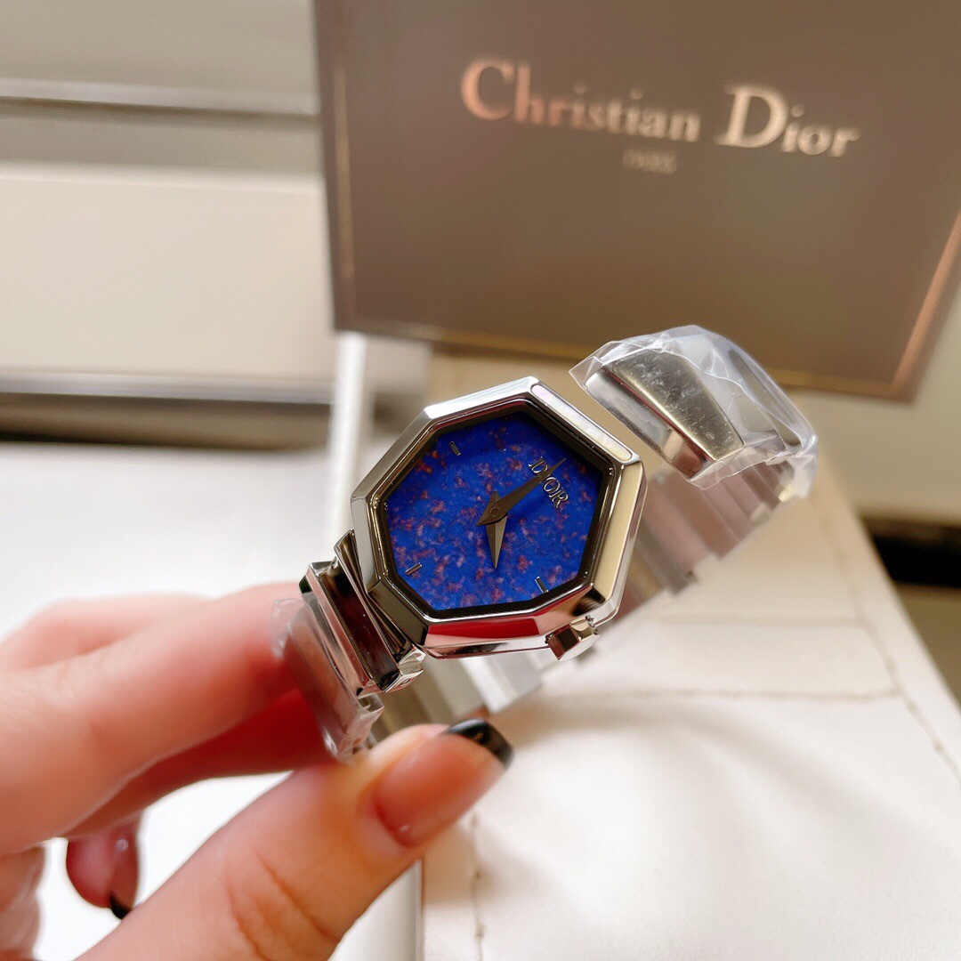Watches Dior 323396 size:33 mm - vstockx