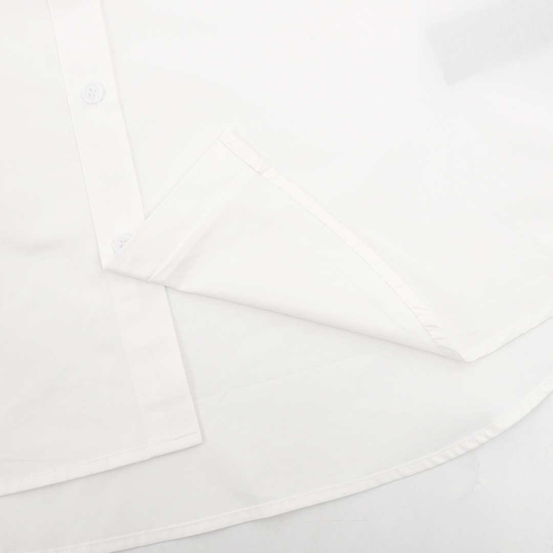 Clothes Balenciaga 143 - vstockx