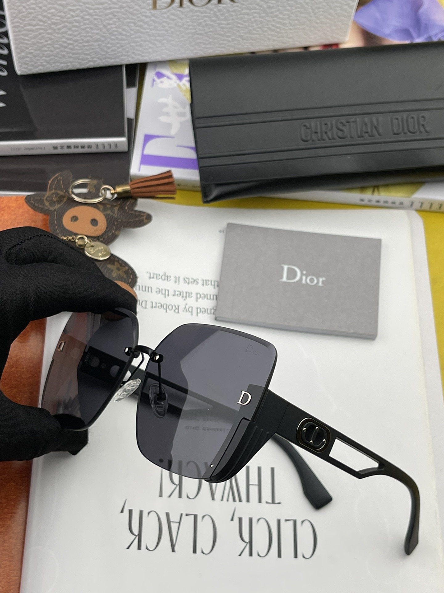 sunglasses Dior CD6970 - vstockx