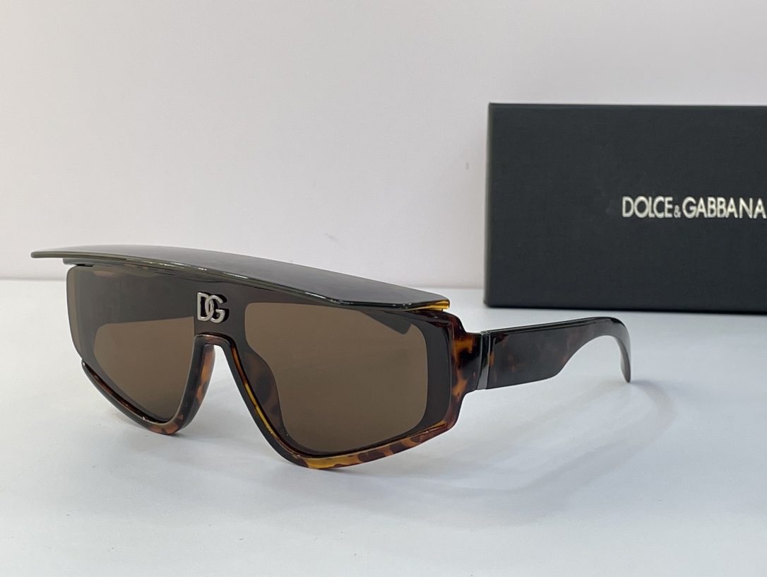 Sunglasses Dolce DG6177 - vstockx