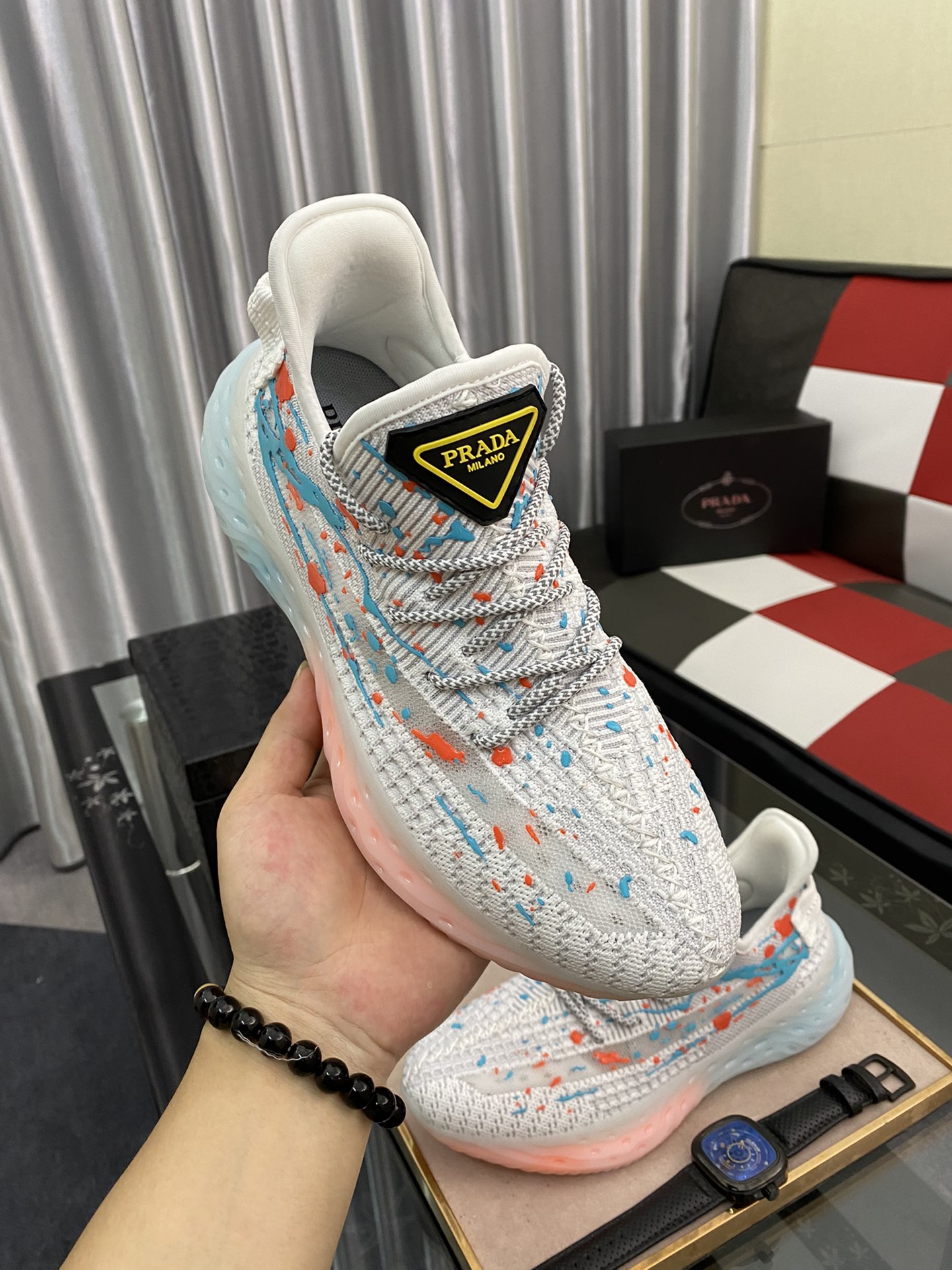 Prada Low Top sneaker 16 - vstockx