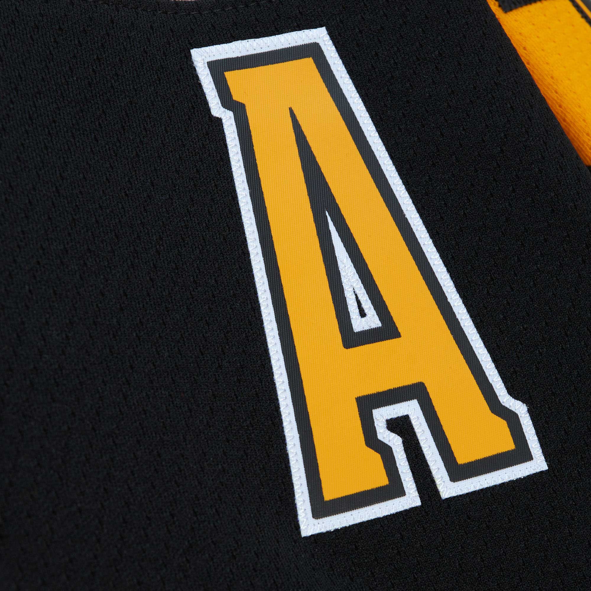 Patrice Bergeron Boston Bruins Mitchell & Ness Big & Tall 2010 Alternate Captain Patch Blue Line Player Jersey - Black - vstockx