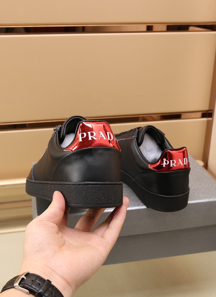 Prada Low Top sneaker 23 - vstockx