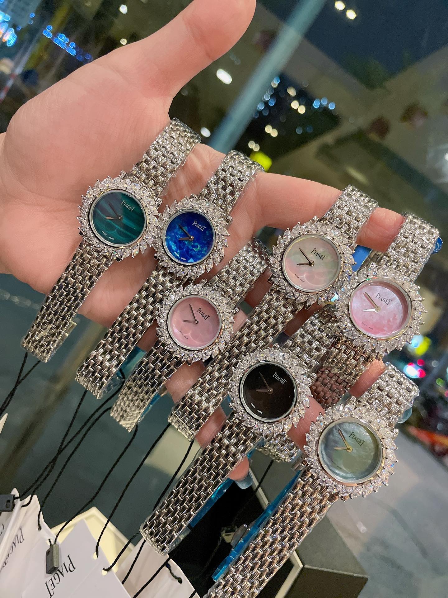 Watches PIAGET 322661 size:31*7.8 mm - vstockx