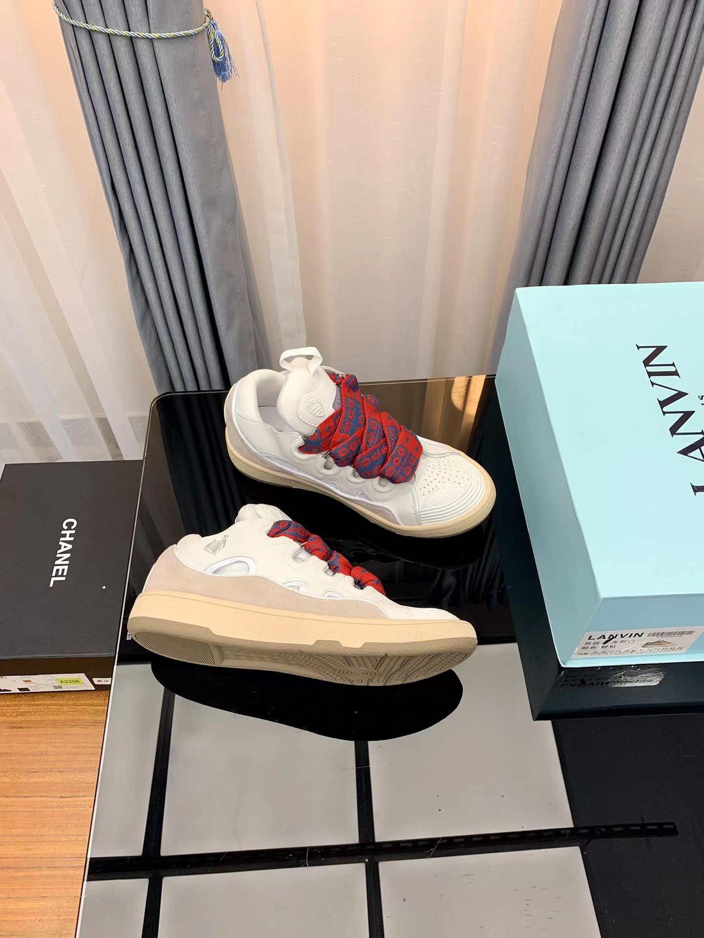 Lanvin Leather Curb Off white - vstockx