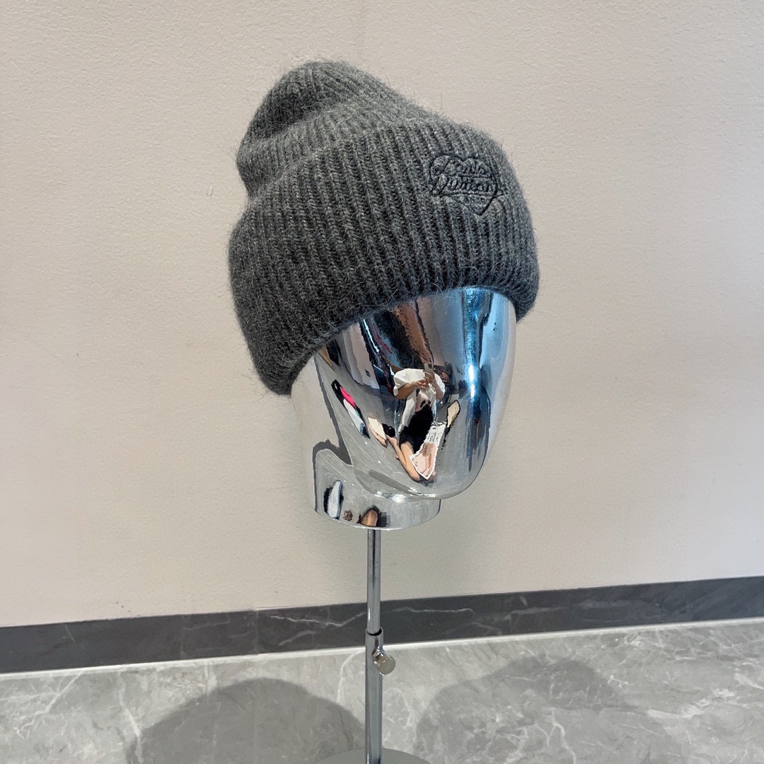 Streetwear Hat LV 329200 - vstockx