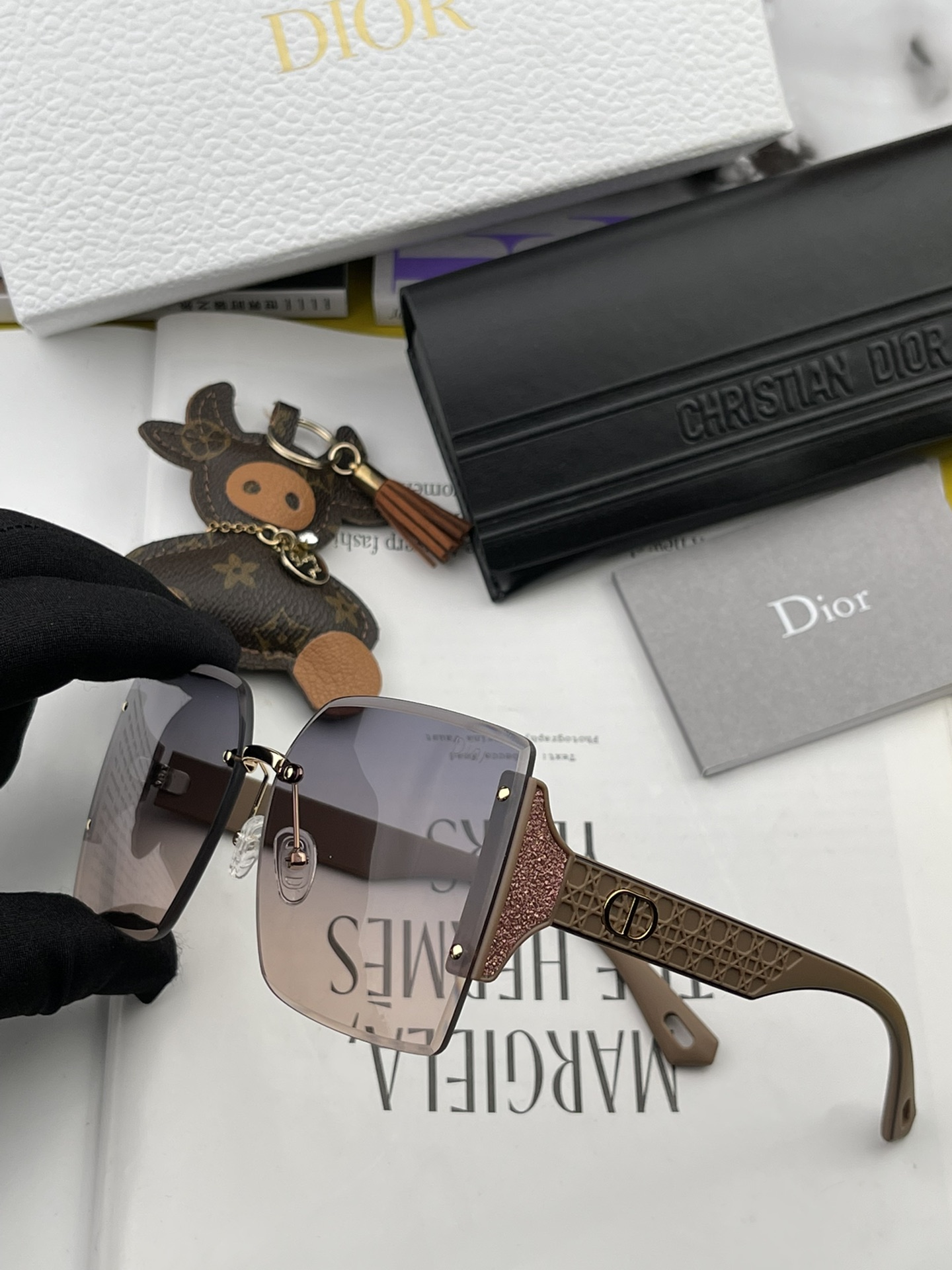 sunglasses Dior CD6290 - vstockx