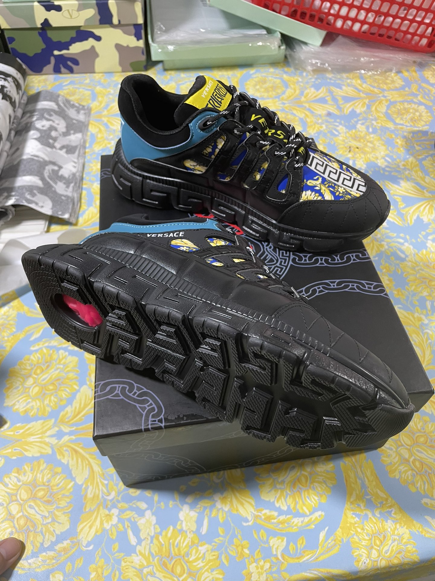 Versace Trigreca Medusa Renaissance Print Blue - vstockx
