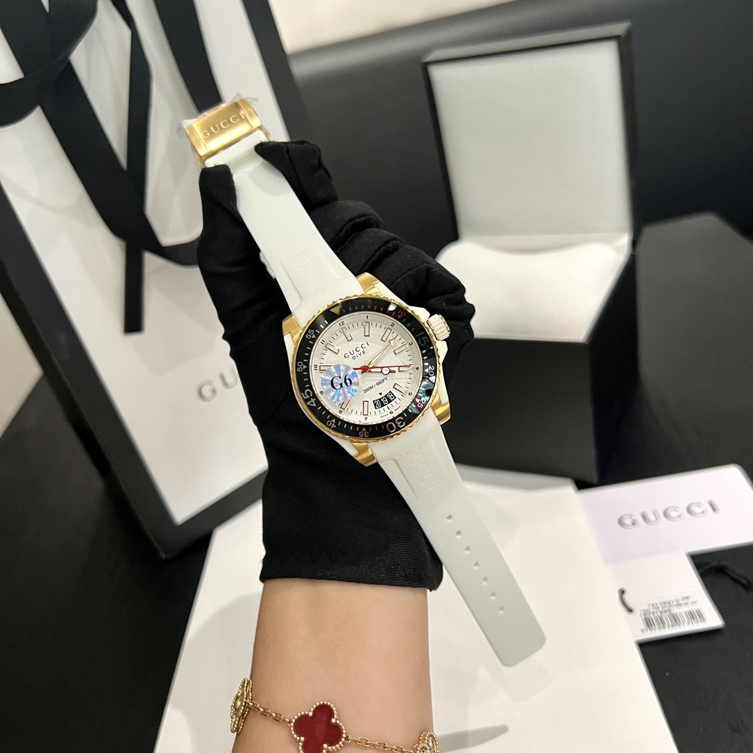 Watches GUCCL 323543 size:40 mm - vstockx