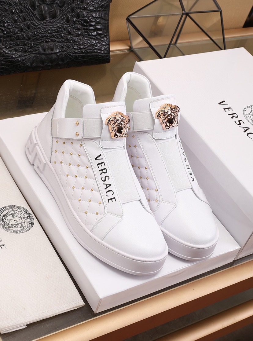 Versace High Top Sneaker 1 - vstockx