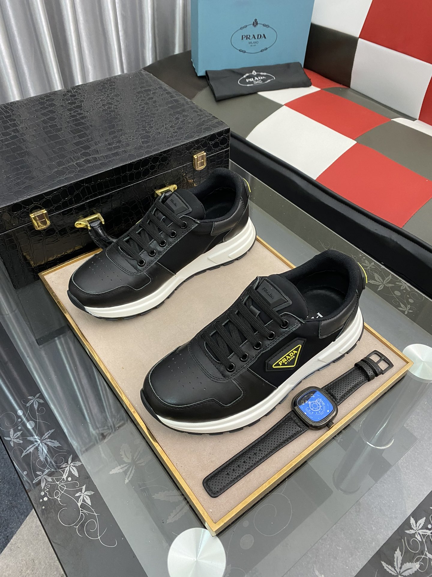 Prada Low Top sneaker 6 - vstockx