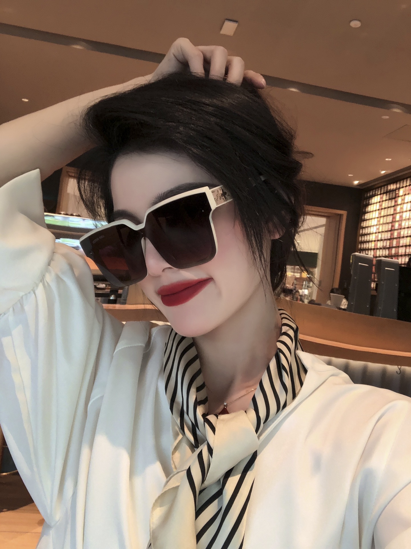 Sunglasses Louis Vuitton L0781 - vstockx
