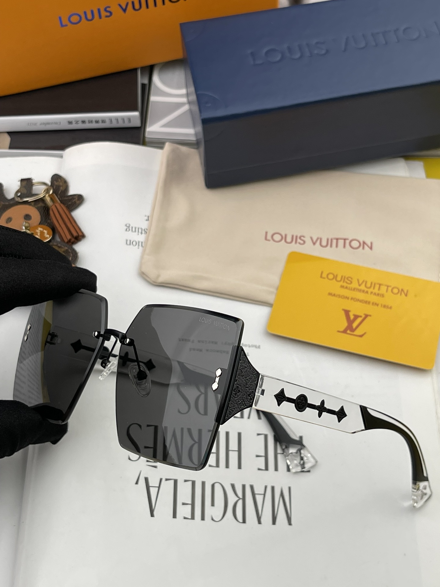 Sunglasses Louis Vuitton L5798 - vstockx